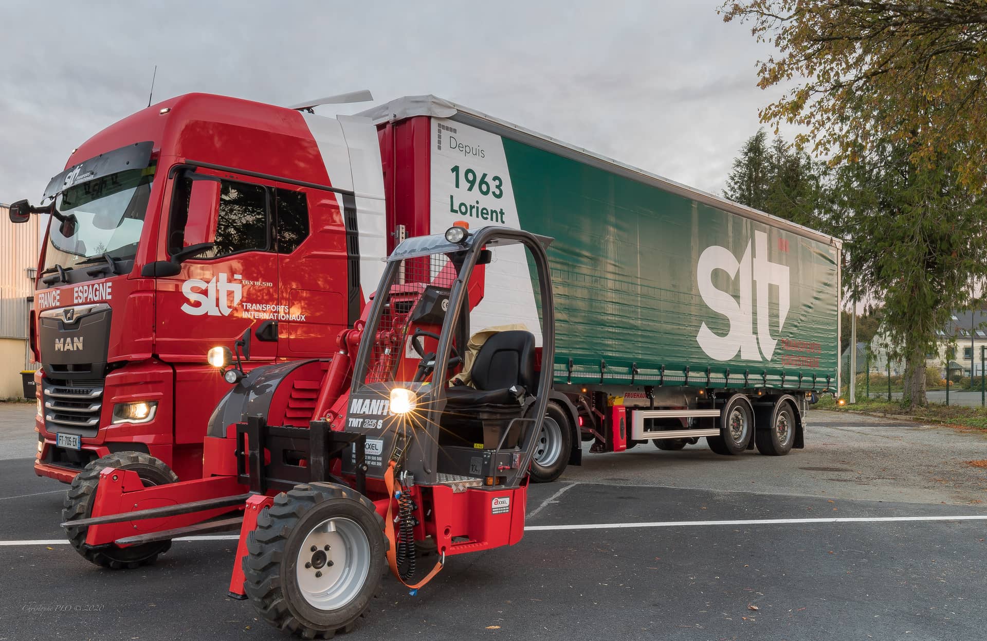 Transport et logistique - Camion Transport S.L.T.I
